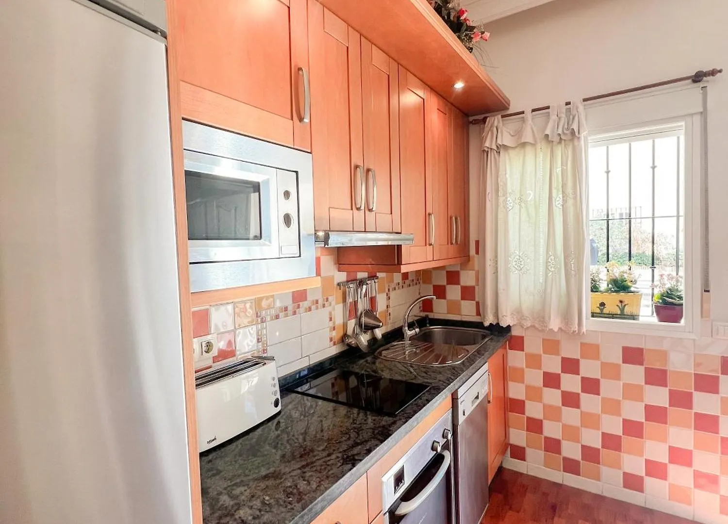 Cozy Apartment Bajondillo Sun&Beach Torremolinos