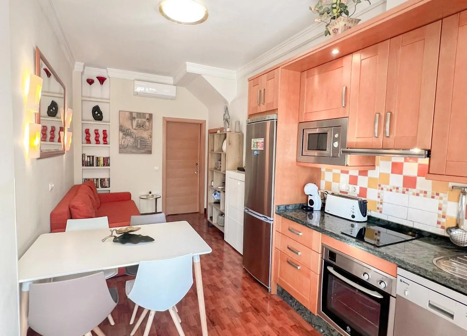 Cozy Apartment Bajondillo Sun&Beach Torremolinos Spain